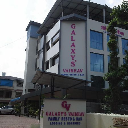 فندق Galaxy Vaibhav فاساي المظهر الخارجي الصورة