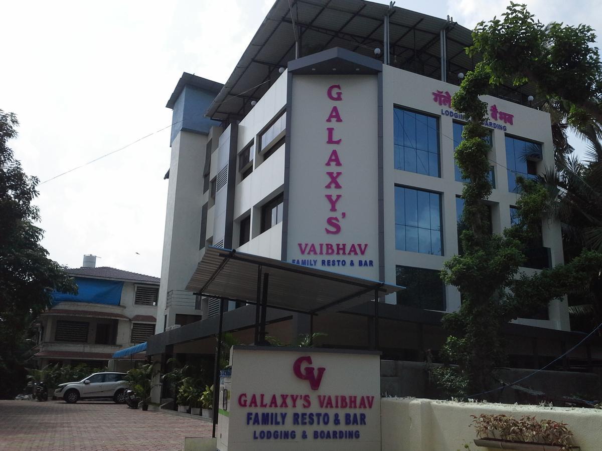 فندق Galaxy Vaibhav فاساي المظهر الخارجي الصورة